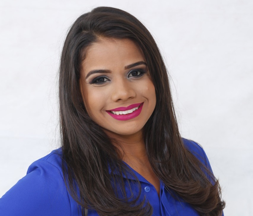 Administradora bolsista do CRA-CE destaca crescimento profissional com a especialização