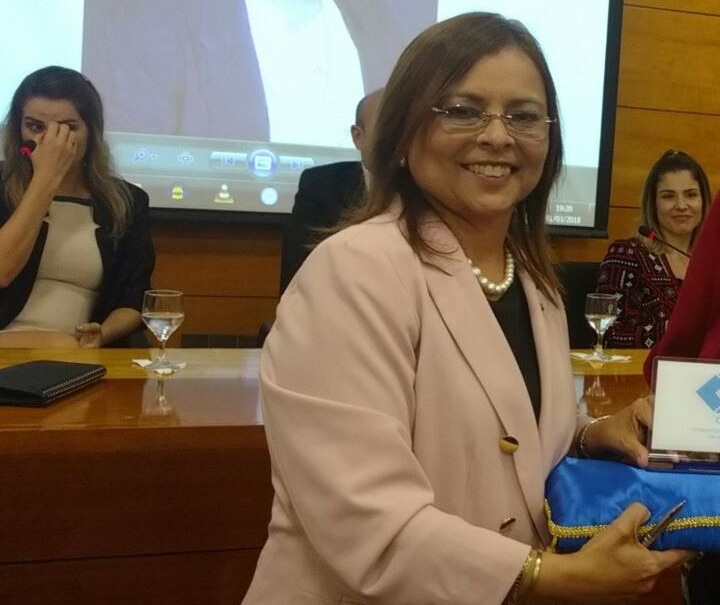 Admª Rita Silveira é coordenadora do CRA Mulher Ceará