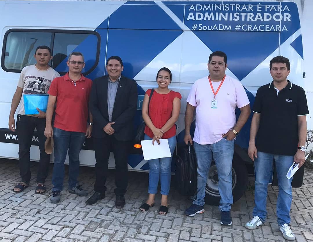 Administradores realizam mais uma ação com CRA Itinerante
