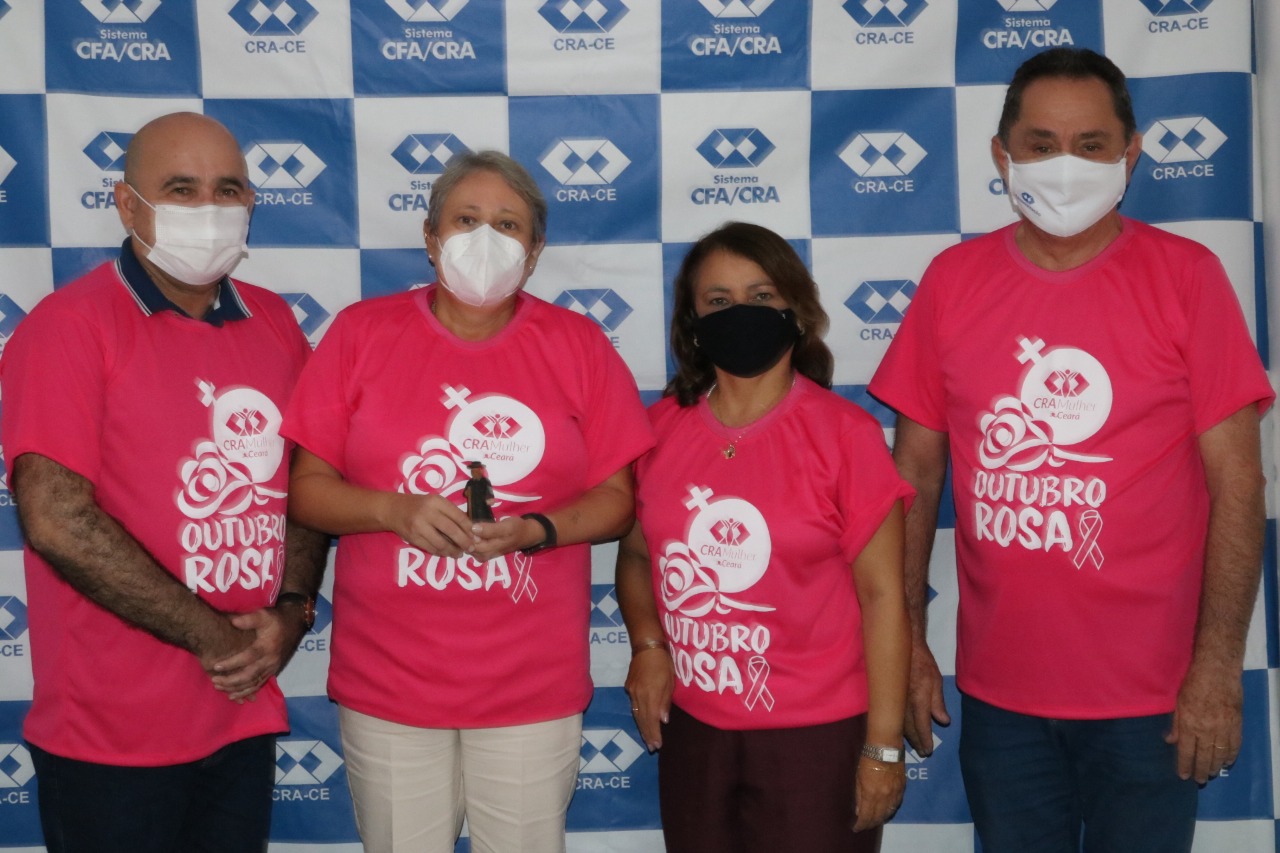 Admª Rita Silveira dá as boas-vindas ao Outubro Rosa