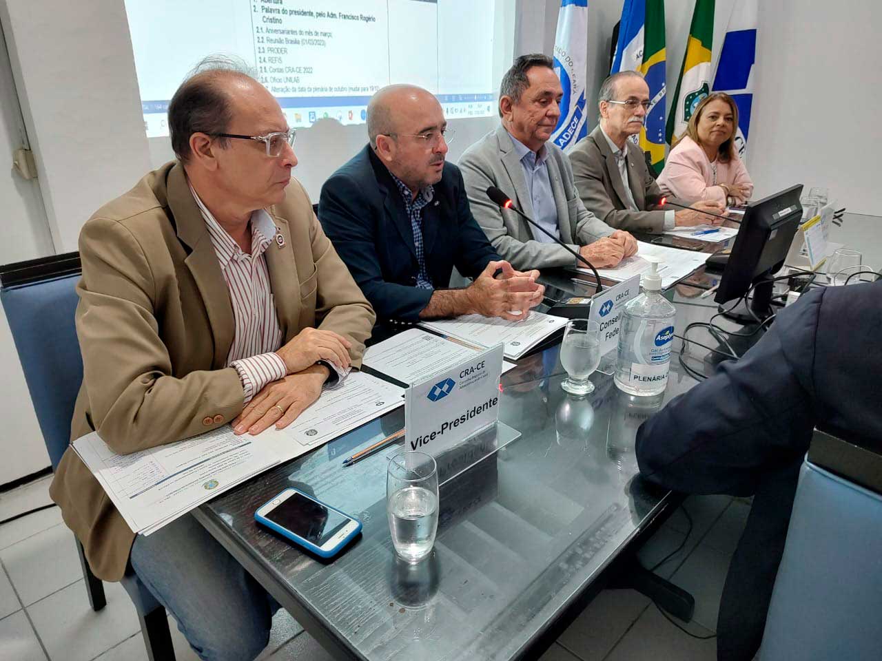 Presidente do CFA participa de Reunião Plenária do CRA-CE e destaca importância do registro de empresas de gestão de condomínios