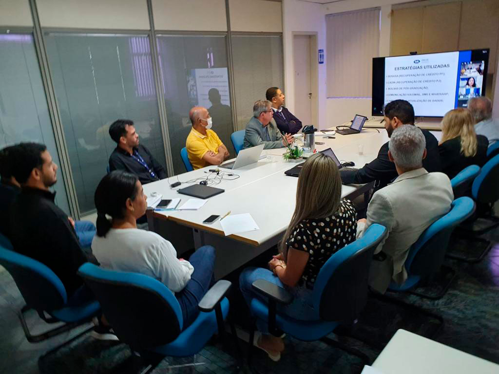 Presidentes dos CRA-CE e CRA-BA promovem encontro virtual para compartilhar experiências e fortalecer o sistema