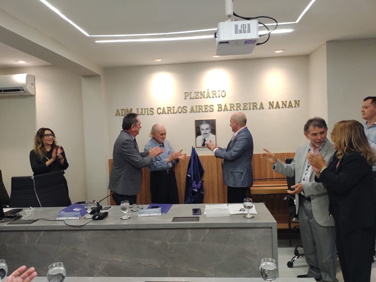 CRA-CE apresenta novas instalações do Plenário Adm. Luiz Carlos Aires Barreira Nanan