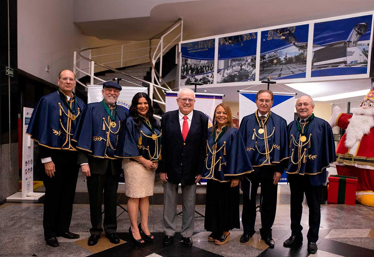 CRA-CE, ACAD e AADECE Celebram Trajetória Exemplar de Administradores com Troféu Jangadeiro