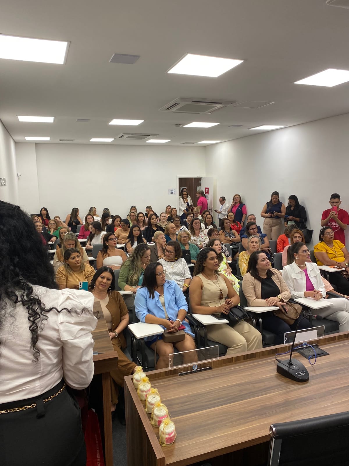 Comissão Especial de Administração Condominial do CRA-CE é destaque no evento Síndicas do Ceará