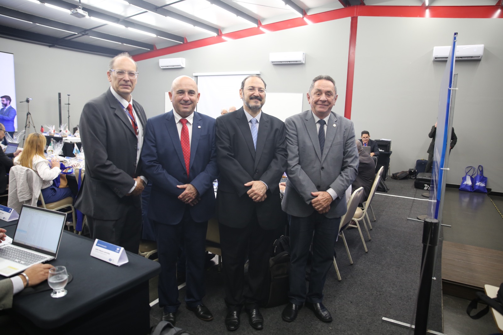 Presidente do CRA-CE participa do 4º Fórum de Presidentes do Sistema CFA/CRAs em Vitória