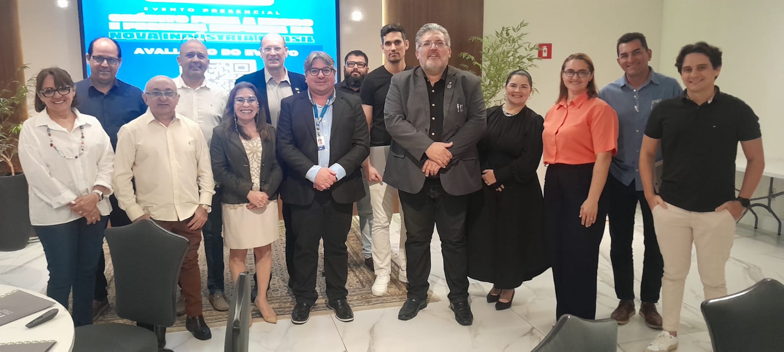 CRA-CE participa de evento sobre crédito para micro e pequenas empresas na nova indústria brasileira